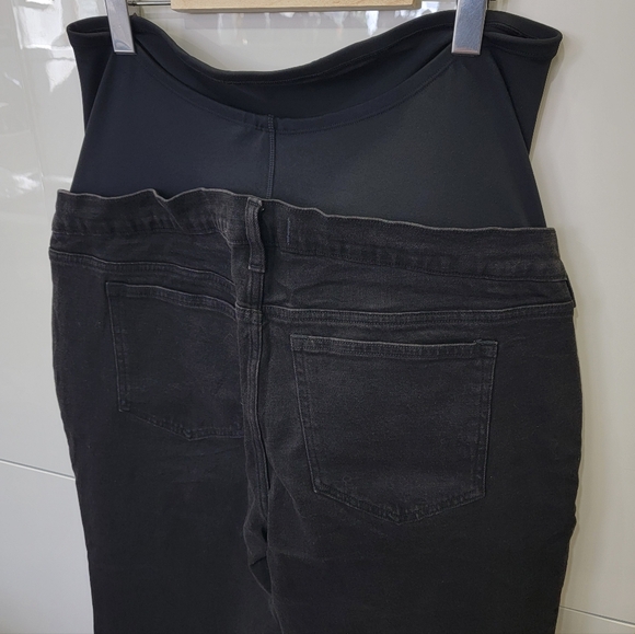 NWT Abercrombie & Fitch Maternity Ankle Straight Black Jeans Women’s 32 Short - Picture 8 of 17